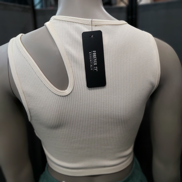 Forever 21 Cropped Ribbed Tank Top - Picture 6 of 9